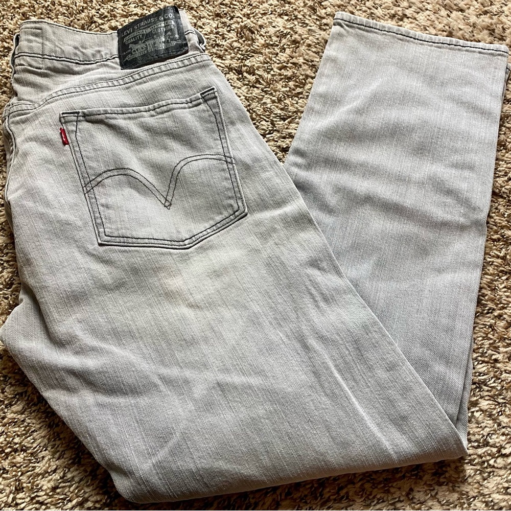 Levi 511